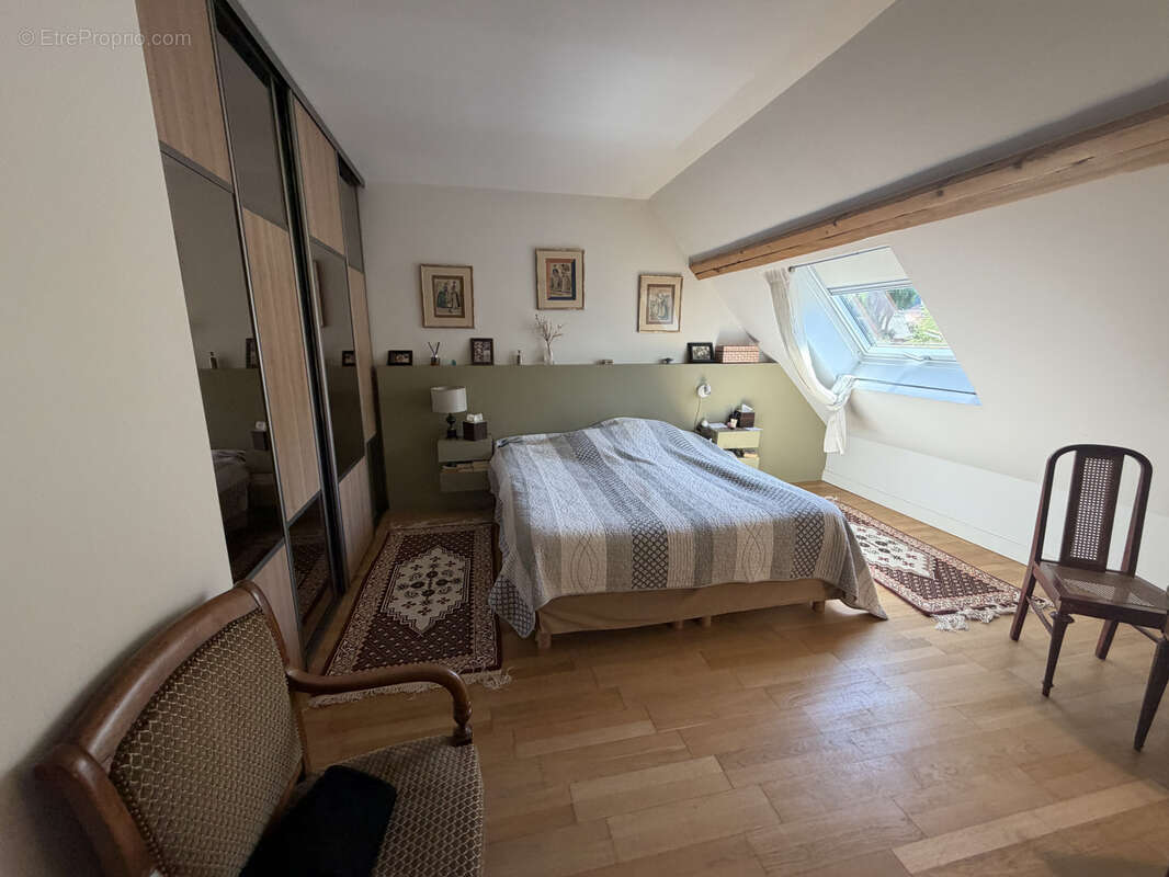 Maison 140 m² à Chevreuse  - photo 10