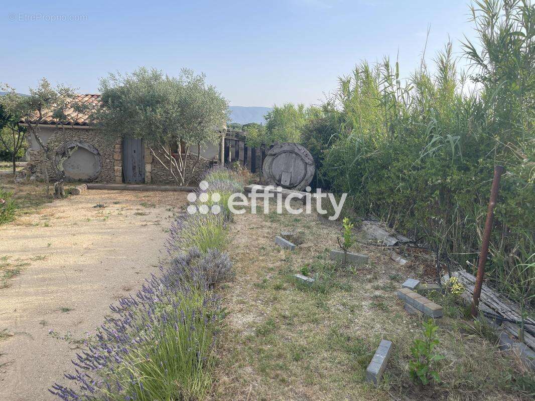 Maison 110 m² à Gargas  - photo 19