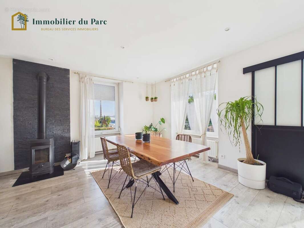 Maison à DANJOUTIN