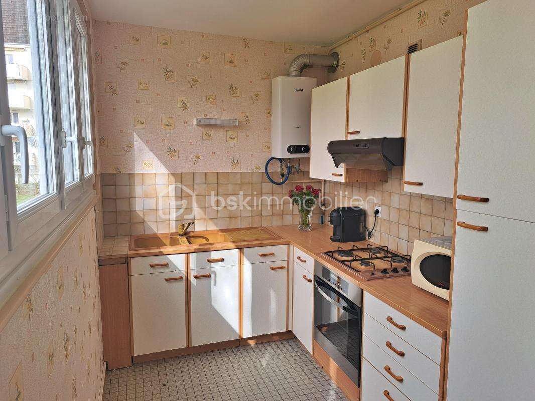 Appartement à SAINT-CYR-SUR-LOIRE