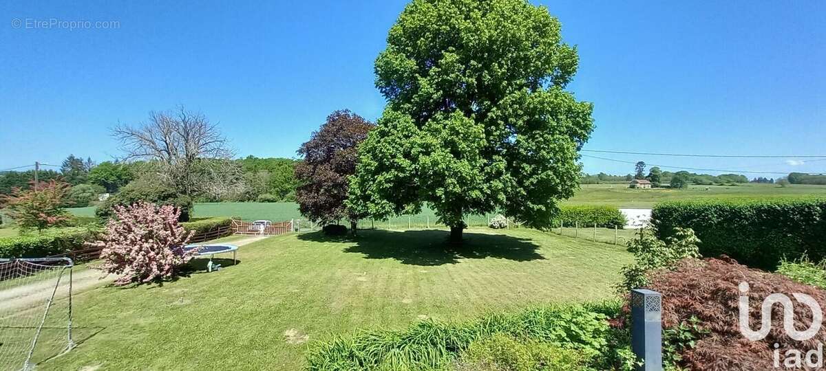 Photo 2 - Maison à SAINT-YRIEIX-LA-PERCHE
