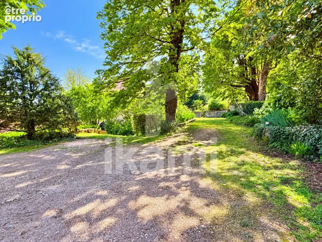 Terrain 400 m2 - dans un écrin de verdure ! - photo 2