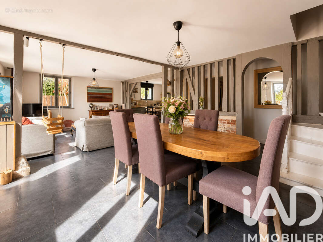 Maison 196 m² à Fourneville  - photo 4