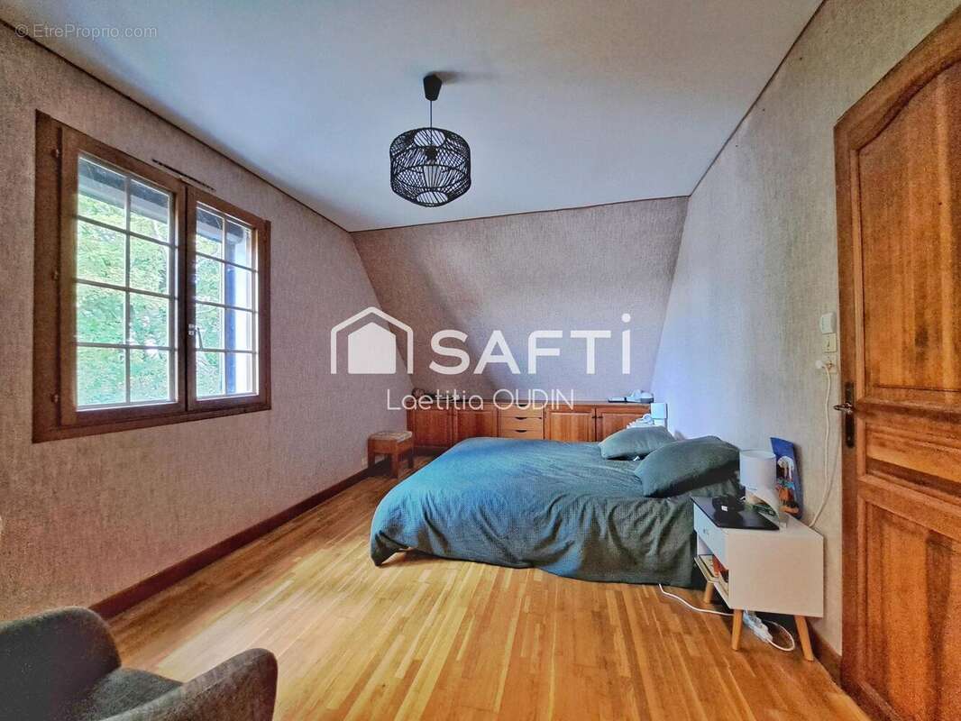 Photo 9 - Maison à MARIGNY-LE-CHATEL