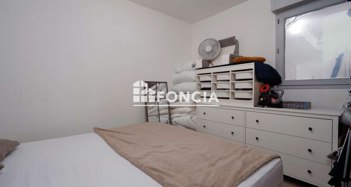 A vendre t3 libre de toute occupation + stationnement - photo 6