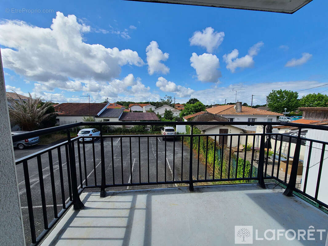 Appartement Gujan Mestras 3 pièce(s) 66 m2 - photo 8