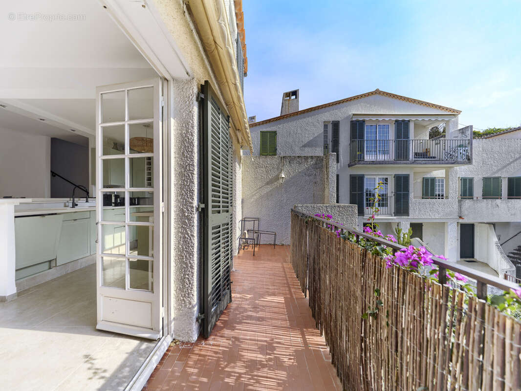 Maison à CAGNES-SUR-MER