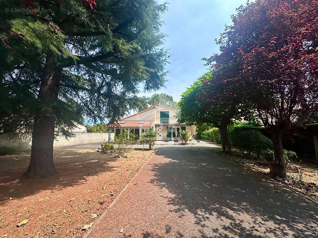 Maison à SAINT-SAUVEUR