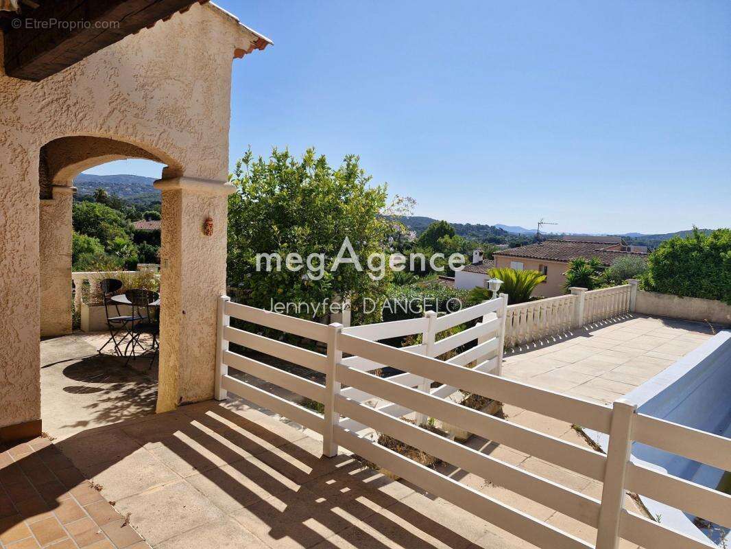 Maison à SANARY-SUR-MER