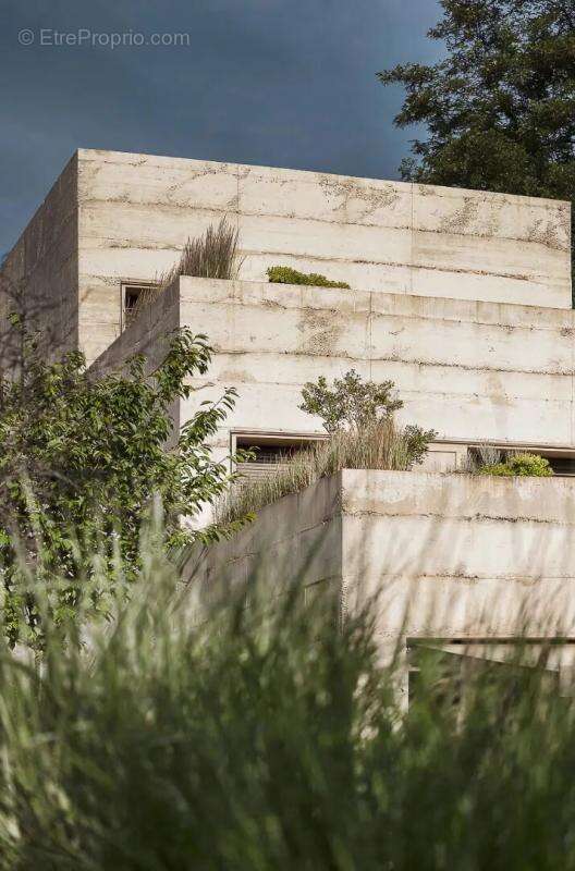 Maison à SAINT-CYR-AU-MONT-D'OR