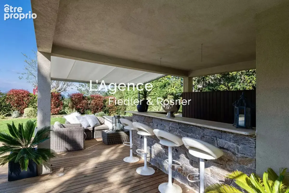 Ref 186 : ramatuelle - l'escalet - magnifique villa contemporaine - photo 8