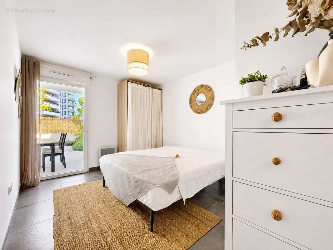 Appartement à MARSEILLE-9E