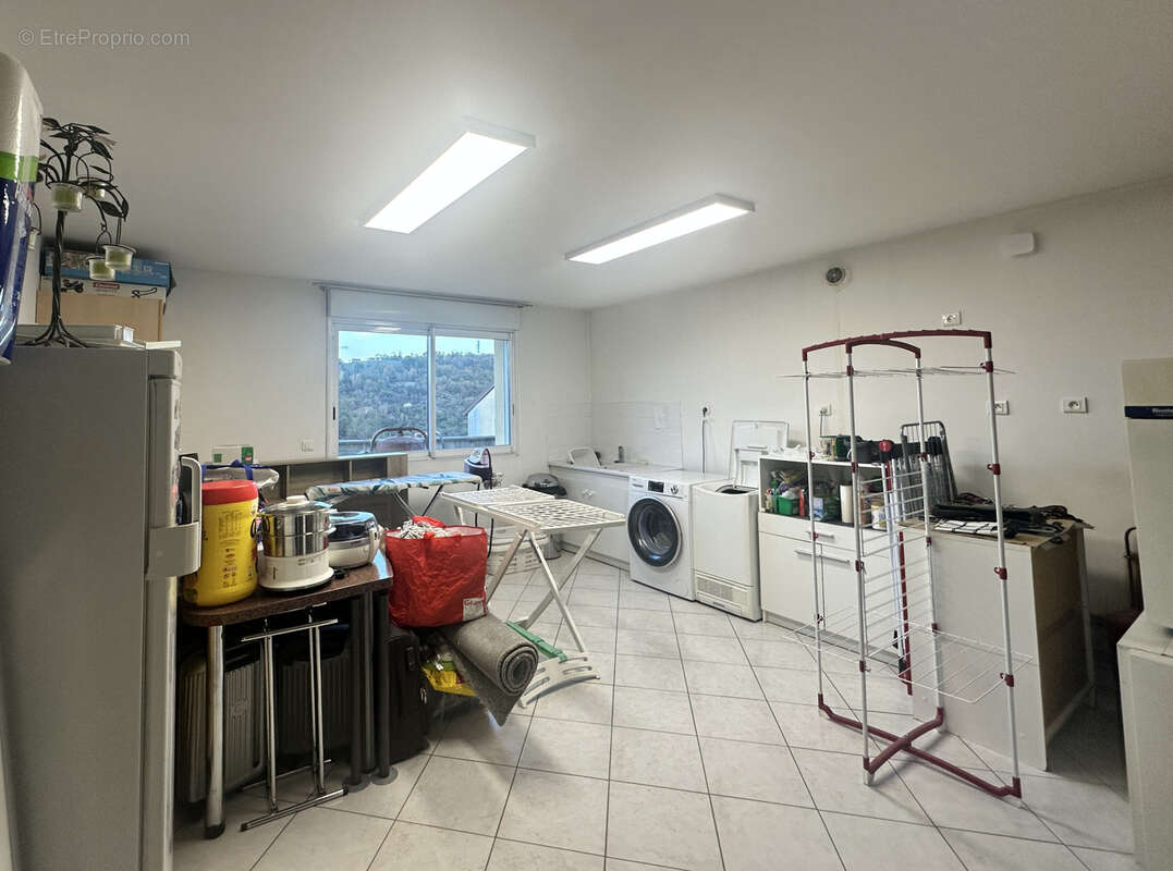 Maison à DECAZEVILLE