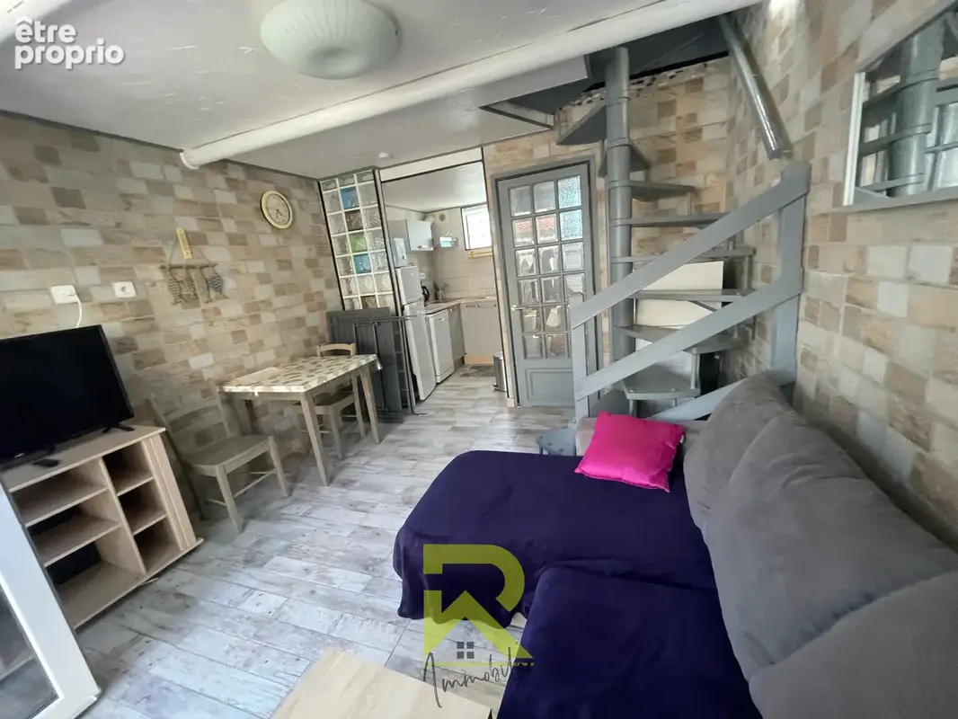 Coup de cœur : Elégant appartement de 40m2 au calme absolu, à deux pas de la mer . - photo 3