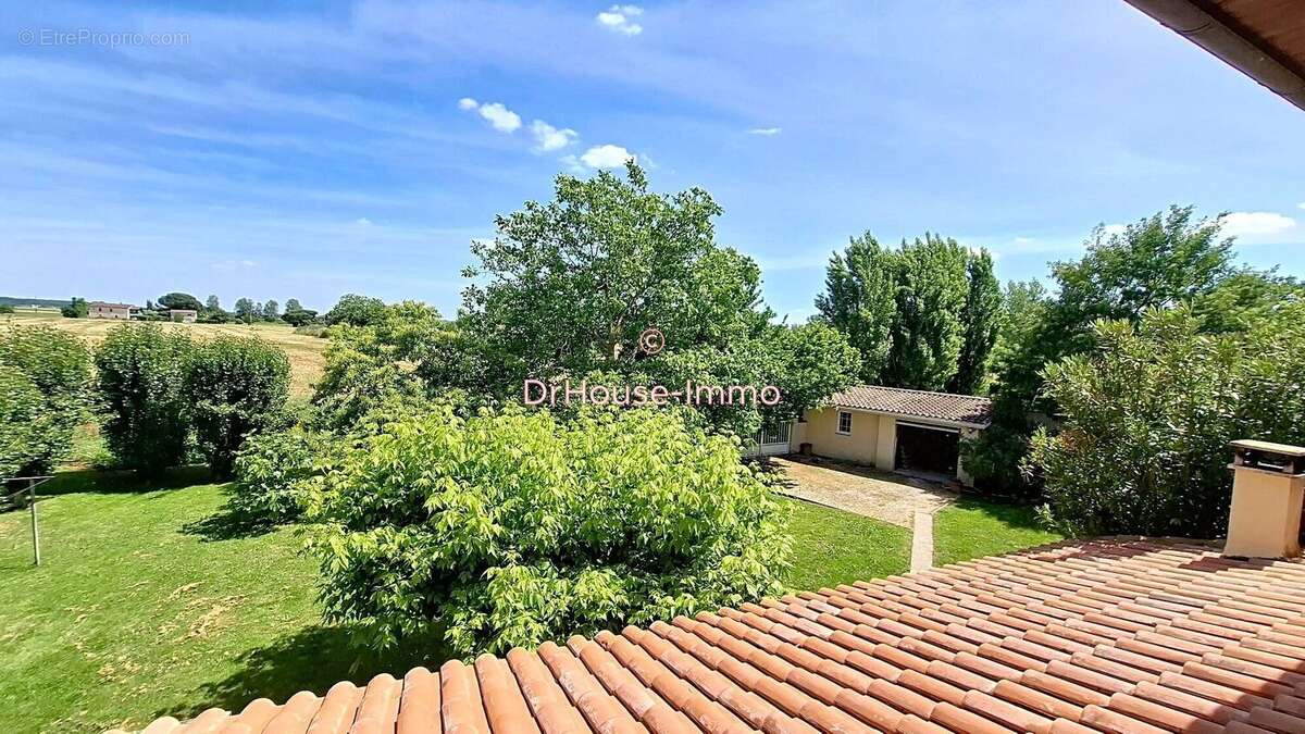 Maison à FOURQUES-SUR-GARONNE