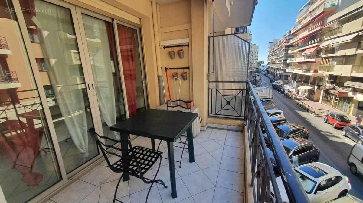 Appartement à CANNES