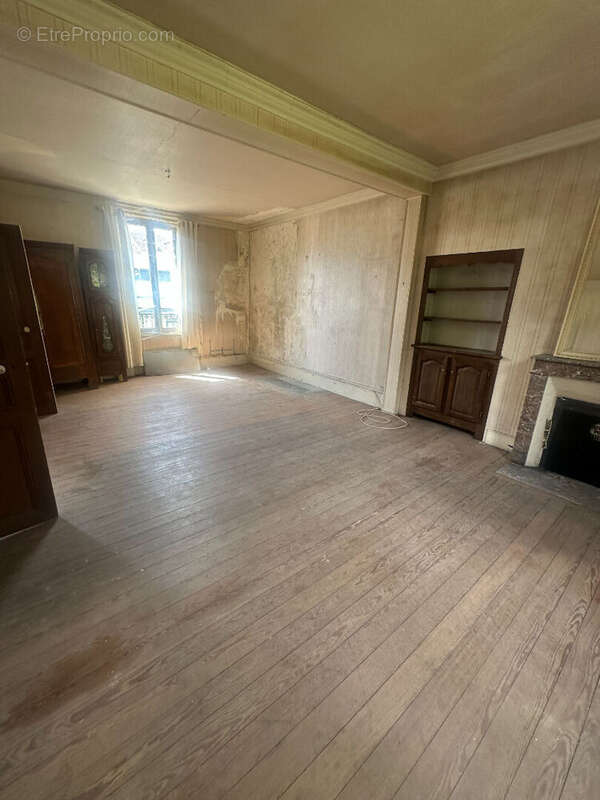 Maison à COULOMMIERS