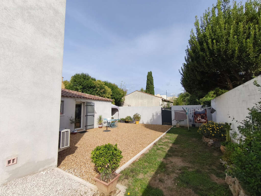 Maison à SIX-FOURS-LES-PLAGES