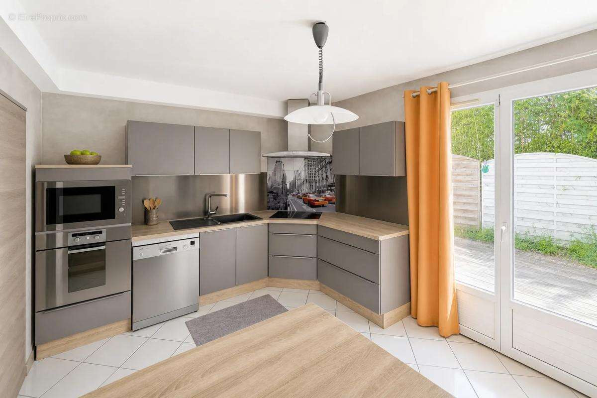 Maison à CLERMONT-FERRAND