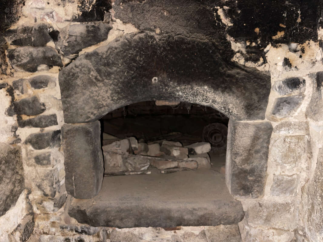 Maison à MARCILLAT-EN-COMBRAILLE