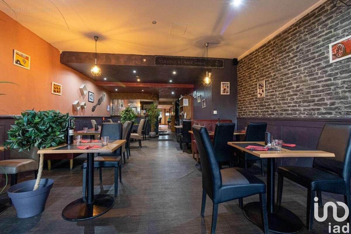 Photo 2 - Commerce à CONCHES-EN-OUCHE