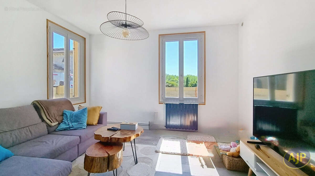 Maison à SAINT-MICHEL-DE-FRONSAC