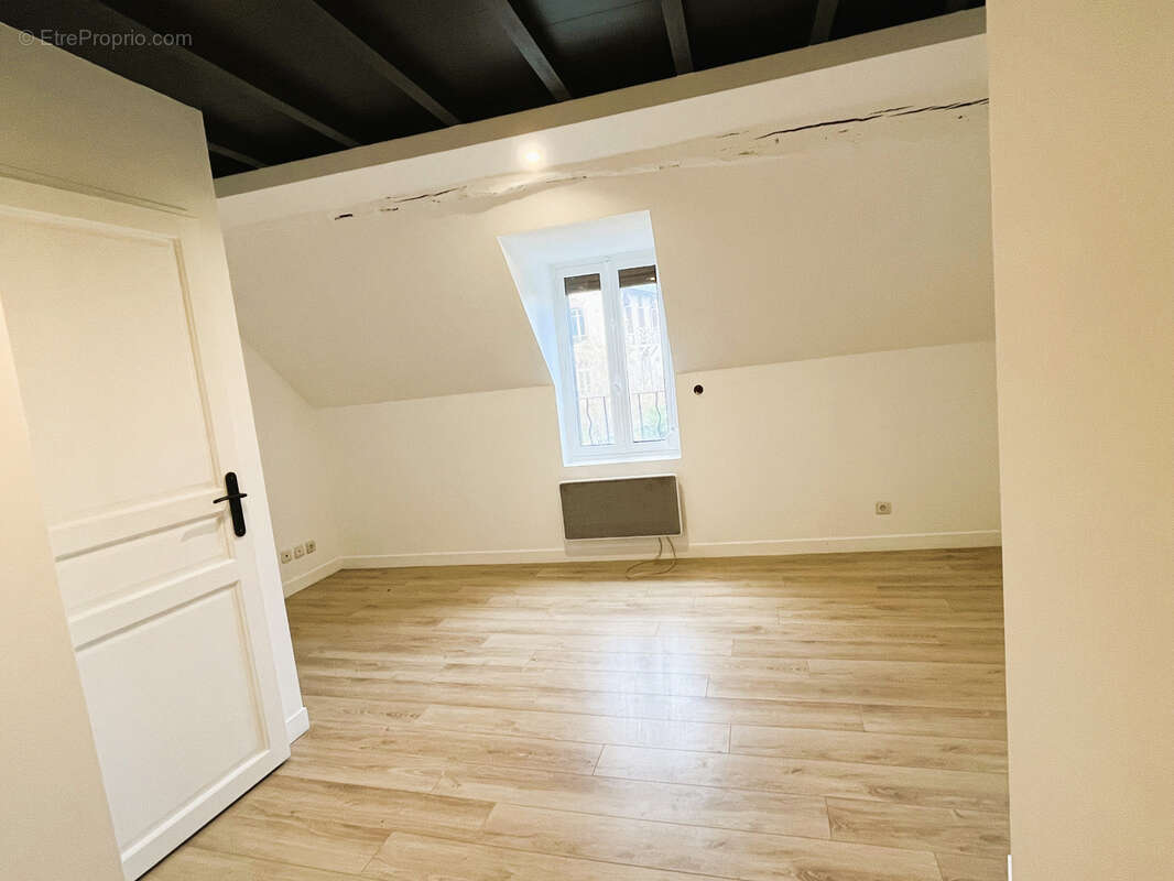 Maison à PONT-SAINTE-MAXENCE