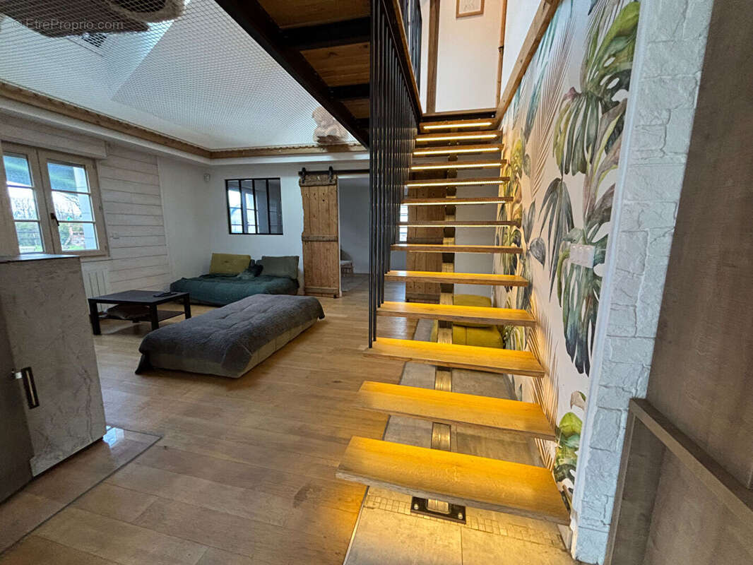 Maison à CHATEAU-GONTIER