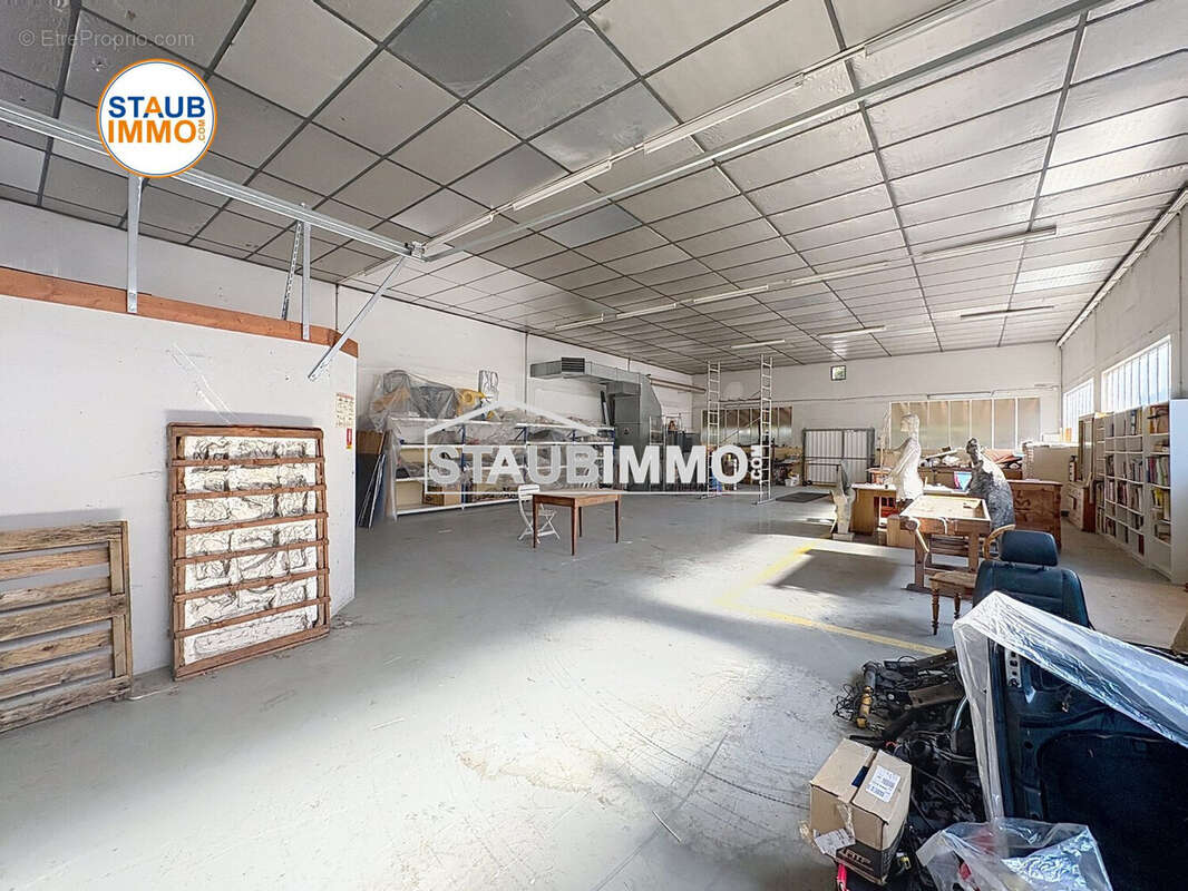 Commerce à SAINT-LOUIS