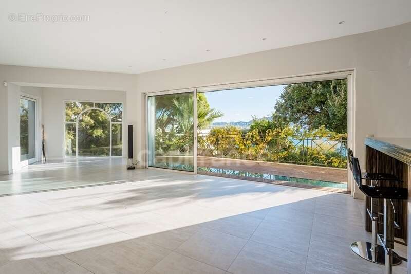 Maison à MARSEILLE-7E