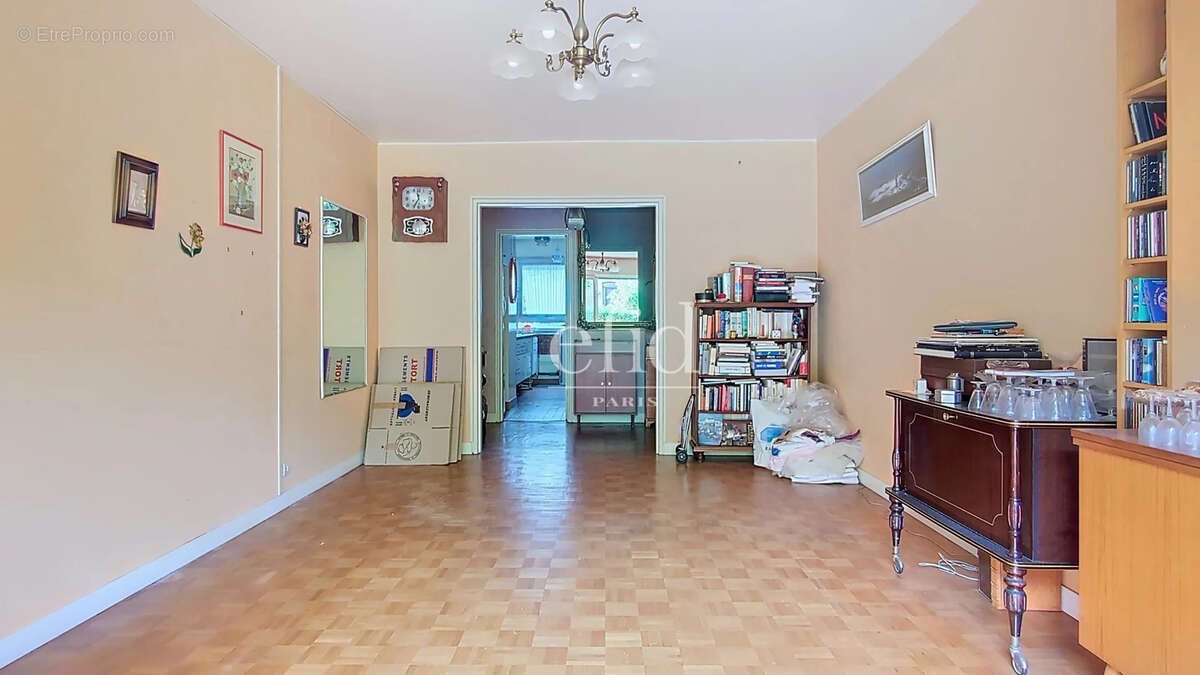 Appartement à ISSY-LES-MOULINEAUX