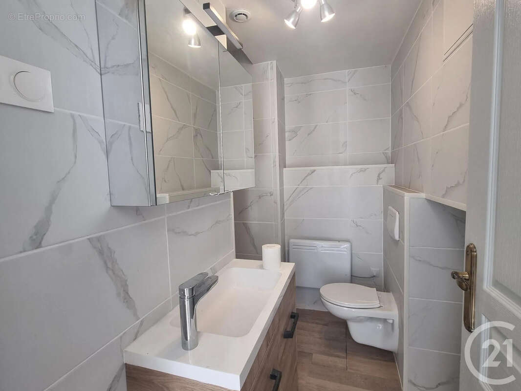 Maison 153 m² à Jalognes  - photo 7
