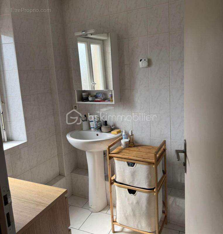 Appartement à REBAIS