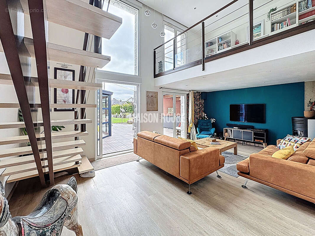 Maison d'Exception à Deux Pas de la Plage des Sables d'Or ! Confort et Luxe au Coeur d'un Cadre Idéal" - photo 5