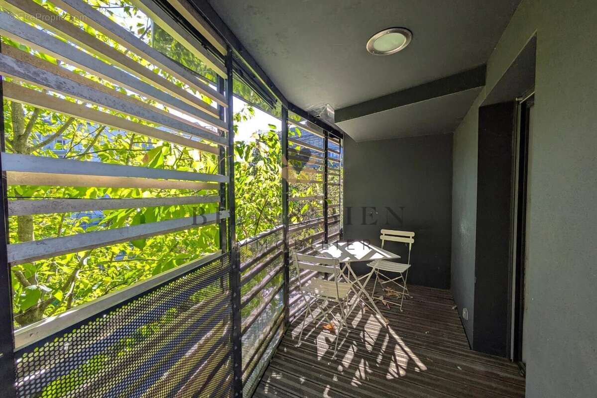 Appartement à CENON