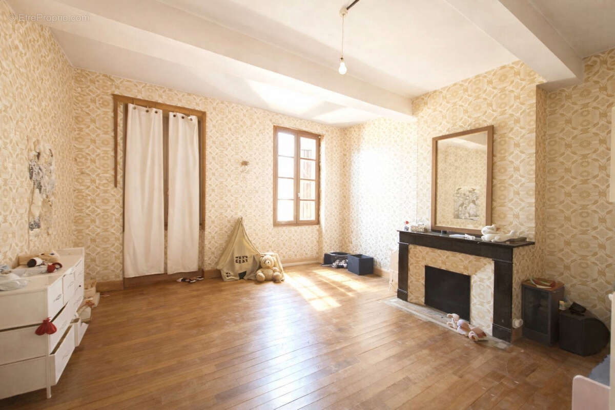 Maison à CASTELSARRASIN