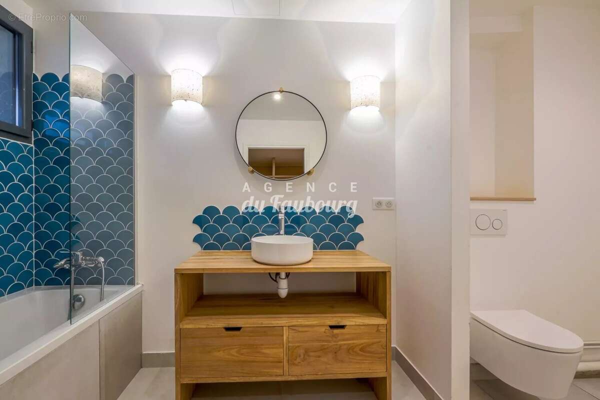 Appartement à PARIS-10E