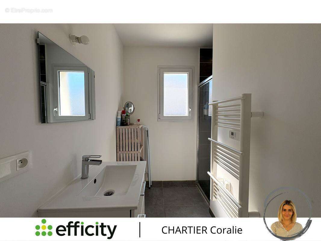 Maison à NEUVILLE-DE-POITOU