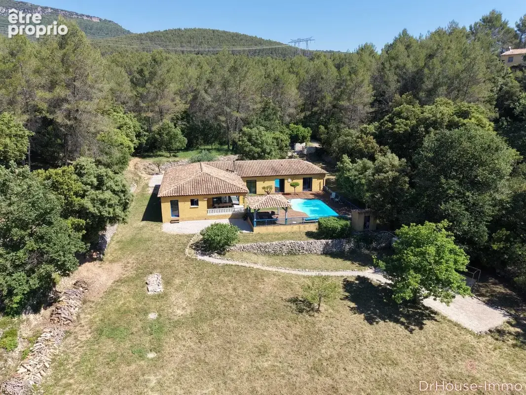 Maison 6 pièces 178 m² à vendre à Besse-Sur-Issole (83890) - photo 21