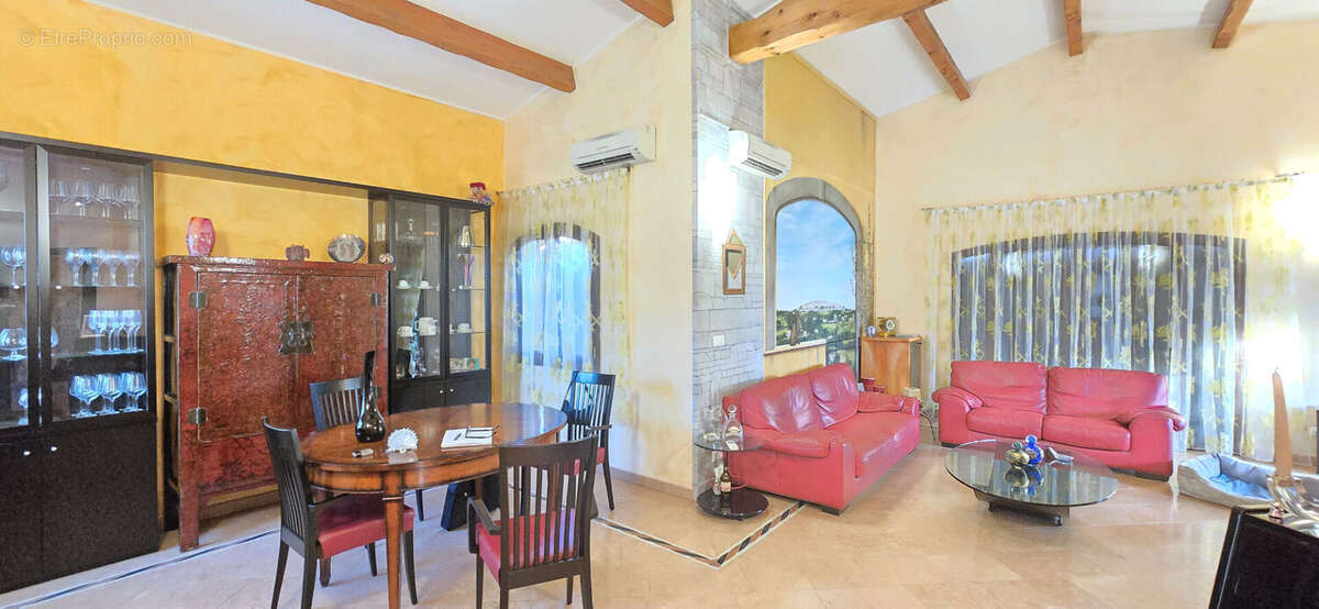 Maison à CAGNES-SUR-MER