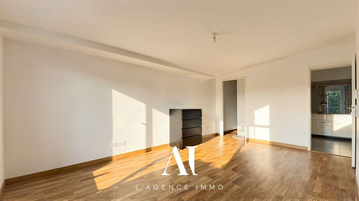 Appartement 84 m² à Saint-Julien-En-Genevois  - photo 6