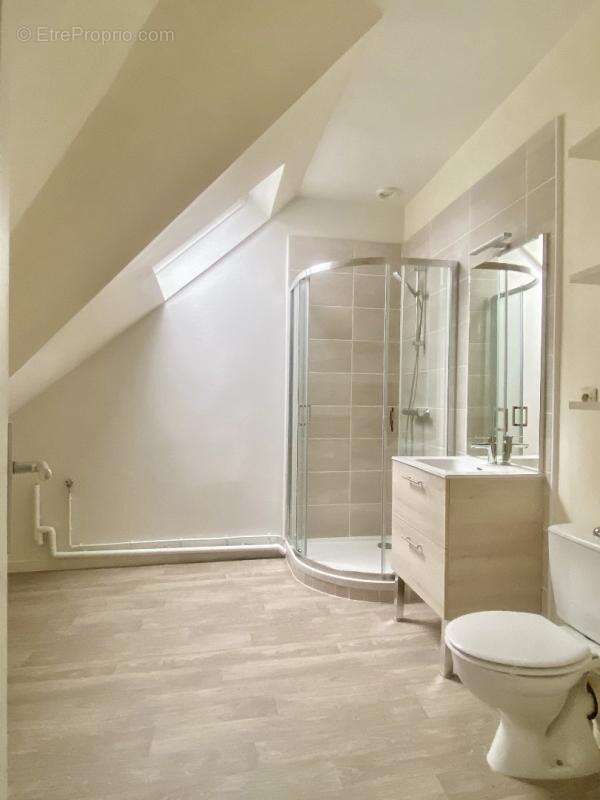 Appartement à VENETTE