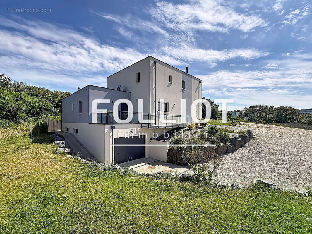 Maison à BARNEVILLE-CARTERET