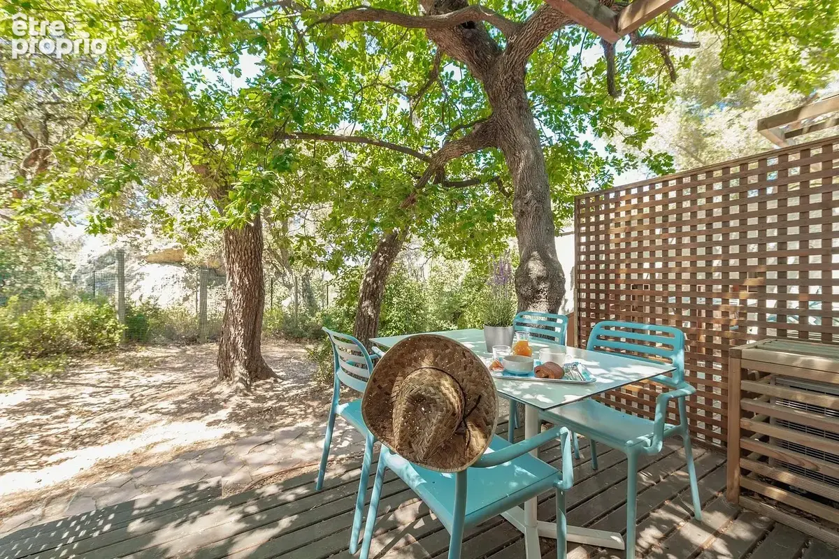 INVESTISSEMENT LOCATIF  LE PRADET  Résidence Tourisme Lou Pigno  5,5 % de rentabilité - photo 8