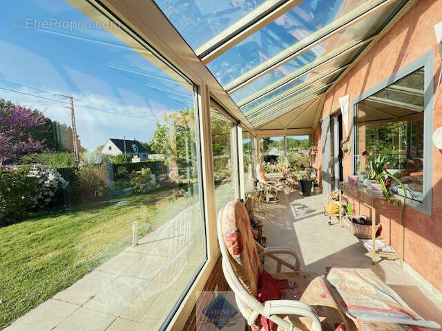 Maison à TOURS-EN-VIMEU