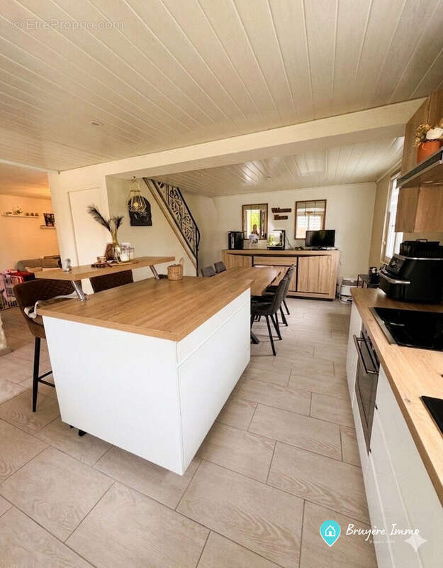 Maison à LA CAPELLE