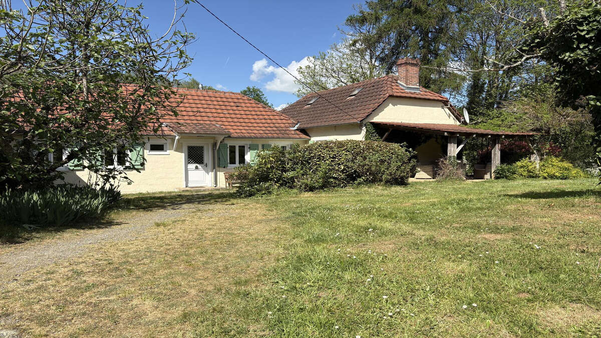 Maison à SAINT-SORNIN-LAVOLPS