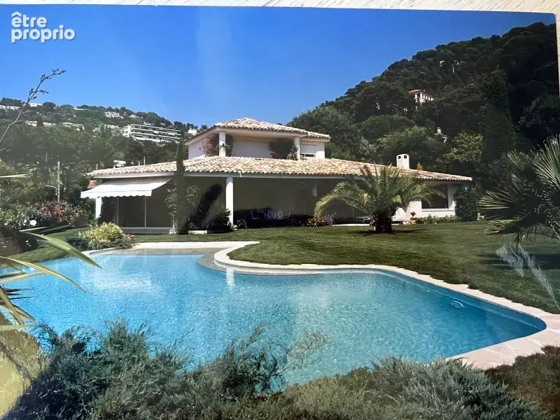 Photo Maison à Cannes au prix de 3 950 000€