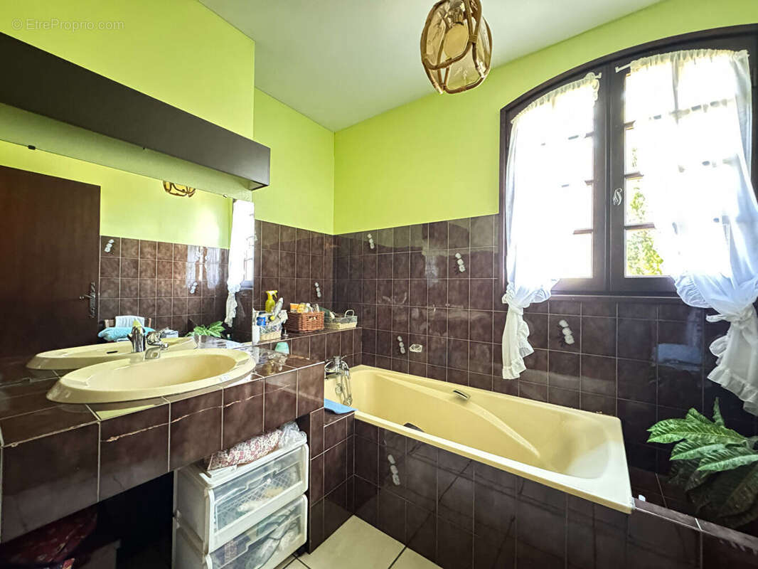 Maison à CHANCELADE