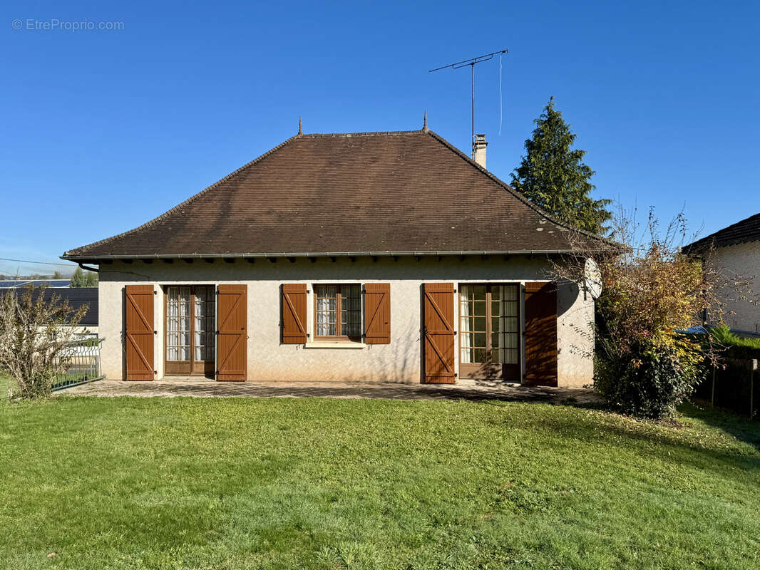 Maison à SAINT-AULAIRE